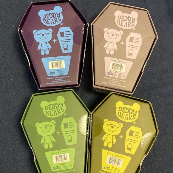 4 pack of Deddy Bears - Collectible Toy - Picture 2 of 2